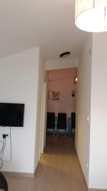 Apartment Vila Mirela Krimovica Exteriör bild
