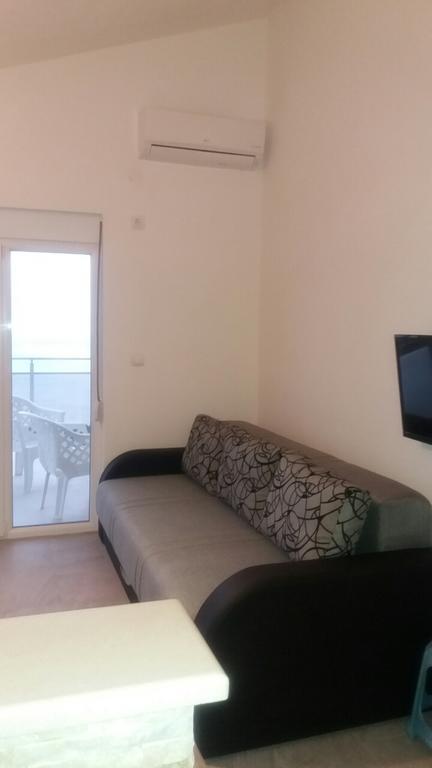 Apartment Vila Mirela Krimovica Exteriör bild