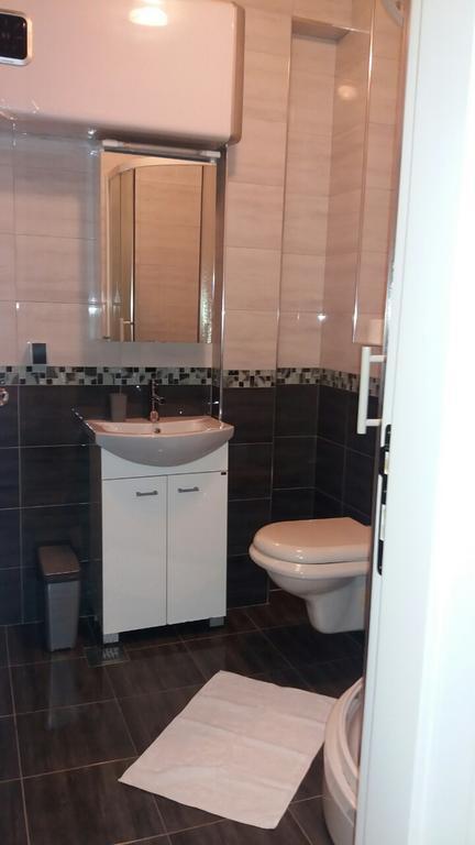 Apartment Vila Mirela Krimovica Exteriör bild
