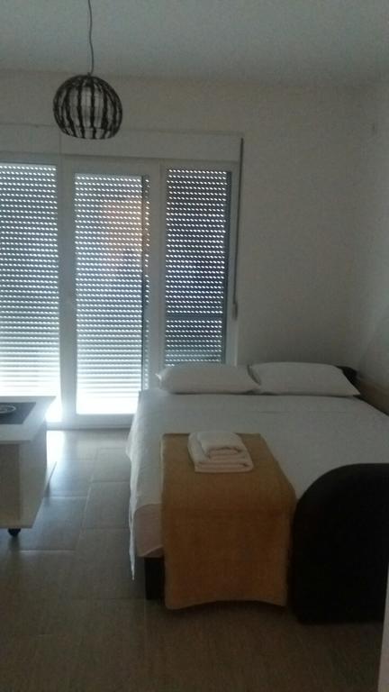 Apartment Vila Mirela Krimovica Exteriör bild